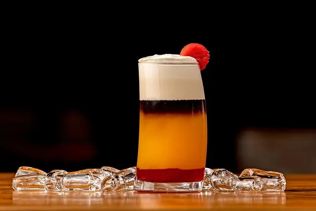 Les Cocktails Créatifs à Tester pour Élever Votre Mixologie