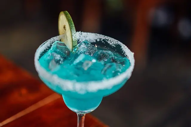 5 Recettes de Cocktails Créatifs à Réaliser Chez Soi