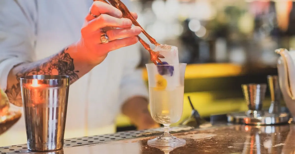 Les Secrets des Cocktails Fumés à Découvrir