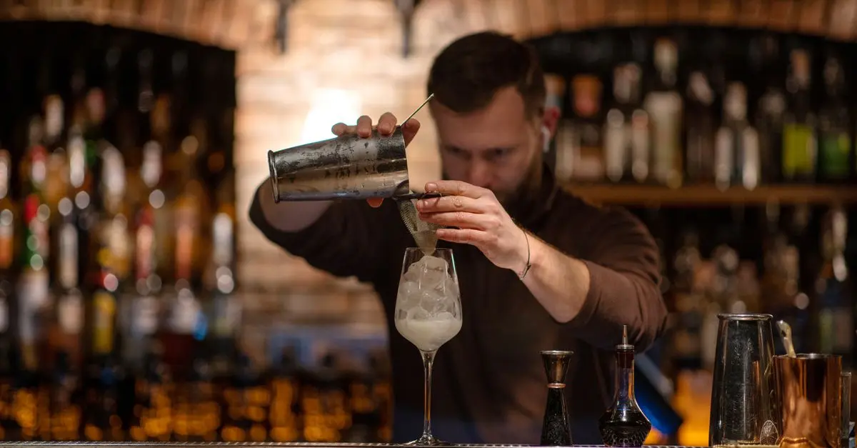 Comment Créer des Cocktails Créatifs avec des Combinaisons Inattendues