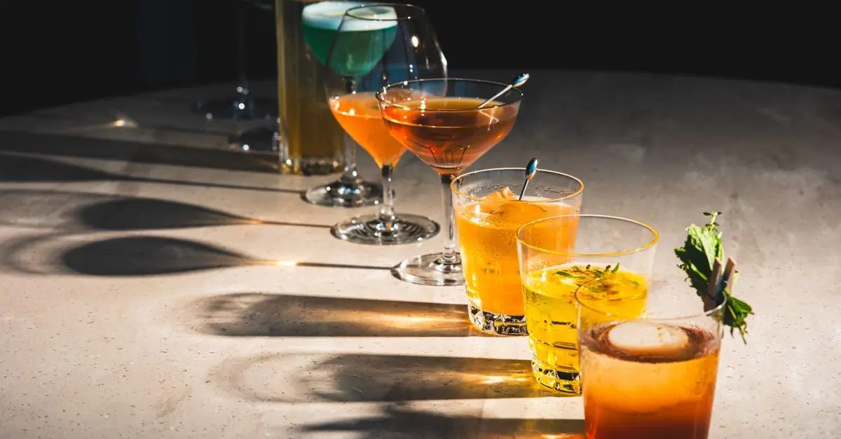 Comment Créer des Cocktails Créatifs Avec des Aliments Inattendus